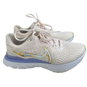 Nike Pale Pink React Infinity Run Flyknit 3 Premium Road Running Shoe 8